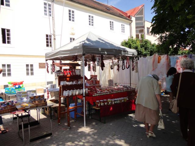 A kalocsai paprika is eladó